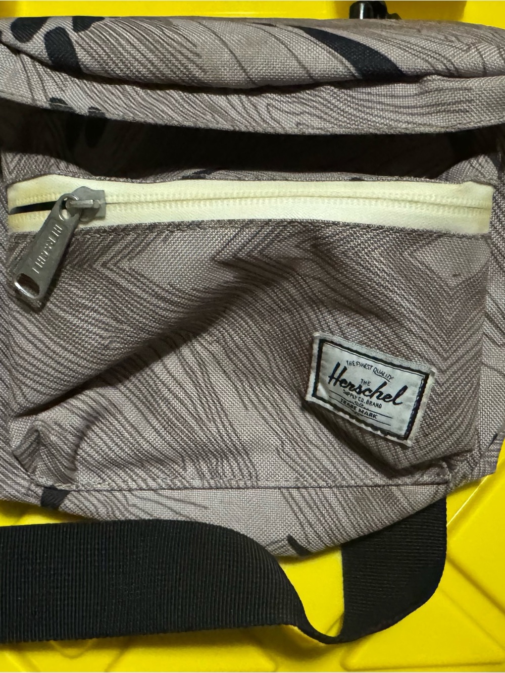 Herschel Supply Company Men’s Beige Canvas Sling Bag